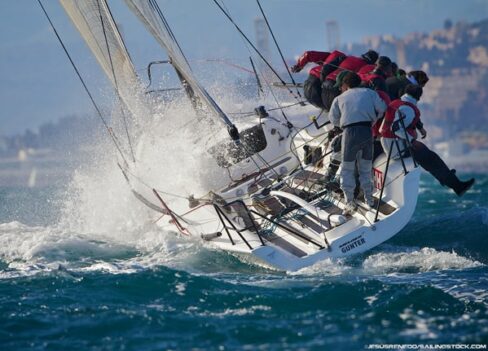 El Gunter desafiando las olas, tripulación del Gunter