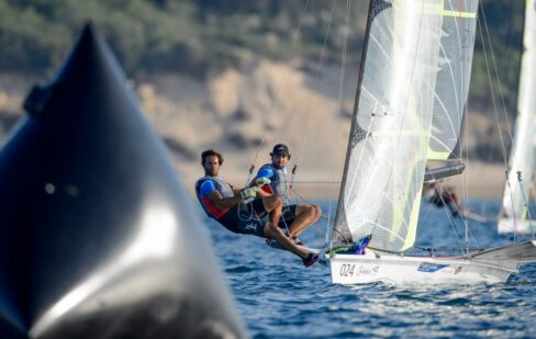 Lima y Costa compitiendo en los ISAF Worlds