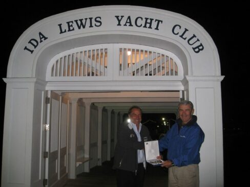 Premio a Javier Scherk - Ida Lewis Yacht Club