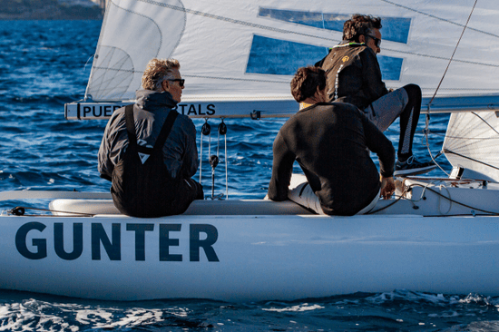 Gunter al frente de la general en las puerto portals dragon winter series
